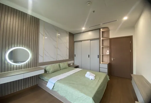 Fully furnished 2-bedroom apartment with lake view at The Matrix One Me Tri, opposite park, near My Dinh Stadium, Hanoi