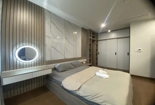 Fully furnished 2-bedroom apartment with lake view at The Matrix One Me Tri, opposite park, near My Dinh Stadium, Hanoi