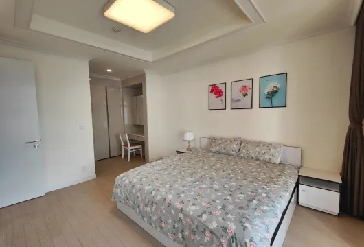 Spacious 3-bedroom apartment for rent at Starlake Tay Ho Tay, opposite Korean Embassy, near West Lake, Hanoi