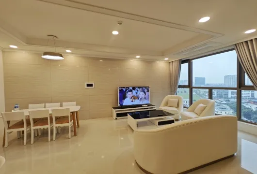 Spacious 3-bedroom apartment for rent at Starlake Tay Ho Tay, opposite Korean Embassy, near West Lake, Hanoi