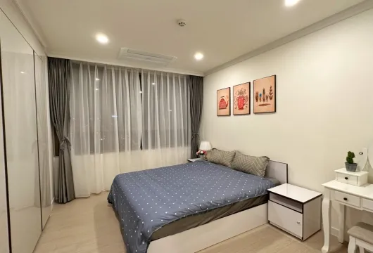 High-floor 3-bedroom apartment for rent at Starlake Tay Ho Tay, opposite Korean Embassy, near West Lake, Hanoi