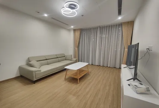 Spacious 4-bedroom apartment with lake view at Vinhomes Skylake My Dinh, ideal for families and professionals in Hanoi