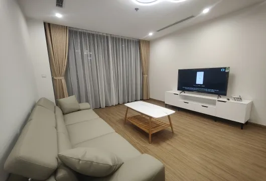 Spacious 4-bedroom apartment with lake view at Vinhomes Skylake My Dinh, ideal for families and professionals in Hanoi