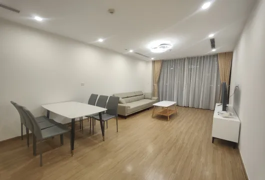 Spacious 4-bedroom apartment with lake view at Vinhomes Skylake My Dinh, ideal for families and professionals in Hanoi