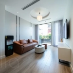 Serviced apartment with 1 bedroom on Han Thuyen Street, Hai Ba Trung District, 68m2, fully furnished, 1300USD/month, ideal for expats in Hanoi.