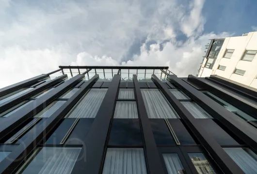 Serviced apartment with 1 bedroom on Han Thuyen Street, Hai Ba Trung District, 68m2, fully furnished, 1300USD/month, ideal for expats in Hanoi.