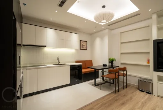 Serviced apartment with 1 bedroom on Han Thuyen Street, Hai Ba Trung District, 68m2, fully furnished, 1300USD/month, ideal for expats in Hanoi.