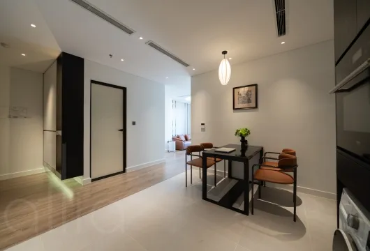 Serviced apartment with 1 bedroom on Han Thuyen Street, Hai Ba Trung District, 68m2, fully furnished, 1300USD/month, ideal for expats in Hanoi.