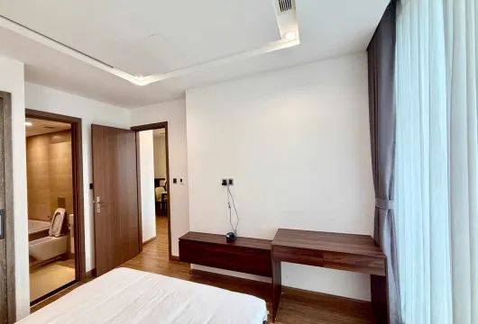 Luxury 2-Bed Apartment at Vinhomes Metropolis Hanoi | $1600/month