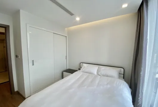 Luxury 2-Bedroom Apartment for Expats at Vinhomes Metropolis Hanoi