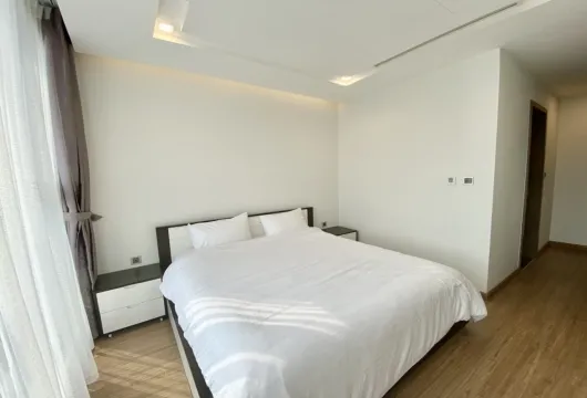 Luxury 2-Bedroom Apartment for Expats at Vinhomes Metropolis Hanoi