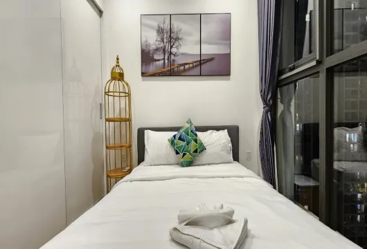 Apartment for rent in Hanoi | Vinhomes Skylake | 2BR 69m² Fully Furnished $970