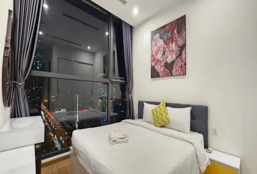 Apartment for rent in Hanoi | Vinhomes Skylake | 2BR 69m² Fully Furnished $970
