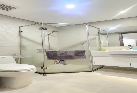 Apartment for rent in Hanoi | Vinhomes Skylake | 2BR 74m² Fully Furnished $970