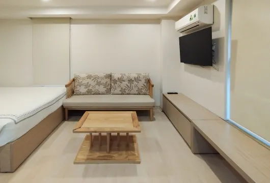 Apartment for rent in Hanoi | Dao Tan 30m² Studio Short-Term OK $500