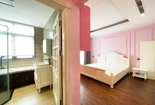 Villa for Rent in Hanoi | Vinhomes Riverside | 3 Bedroom Expat Villa $1350