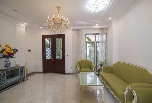 Villa for rent in Hanoi | Vinhomes Riverside | 4BR Expat Villa $1260