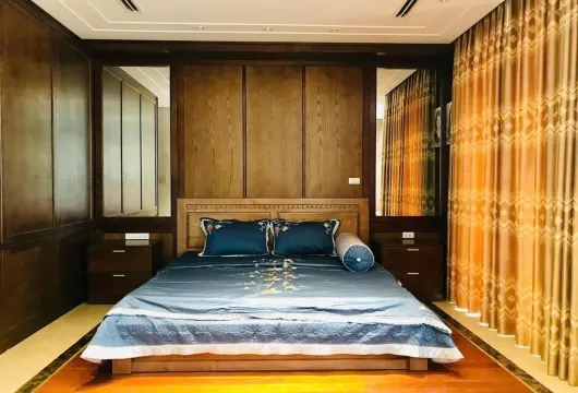 Villa for rent in Hanoi | Vinhomes Riverside | Cozy 2BR Villa $1220