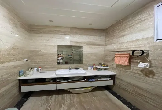 Villa for rent in Hanoi | Vinhomes Riverside | Cozy 2BR Villa $1220