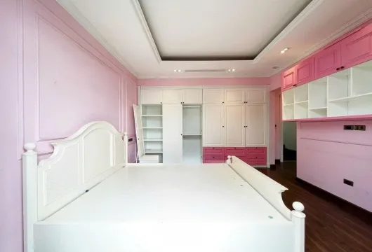 Villa for Rent in Hanoi | Vinhomes Riverside | 3 Bedroom Expat Villa $1350