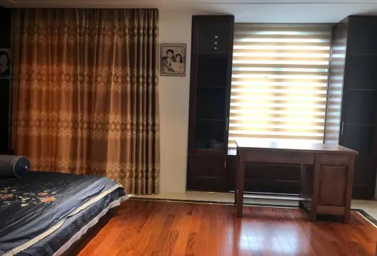 Villa for rent in Hanoi | Vinhomes Riverside | Cozy 2BR Villa $1220