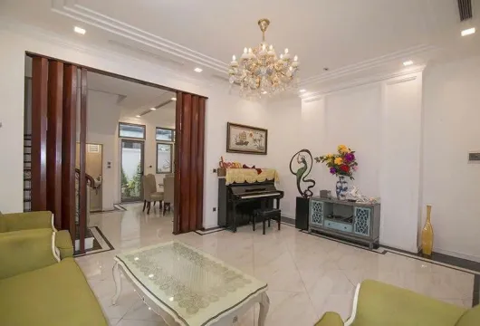 Villa for rent in Hanoi | Vinhomes Riverside | 4BR Expat Villa $1260