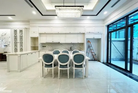 Villa for Rent in Hanoi | Vinhomes Riverside | 3 Bedroom Expat Villa $1350