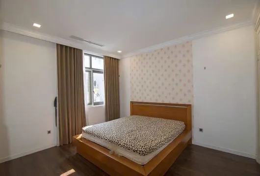 Villa for rent in Hanoi | Vinhomes Riverside | 4BR Expat Villa $1260