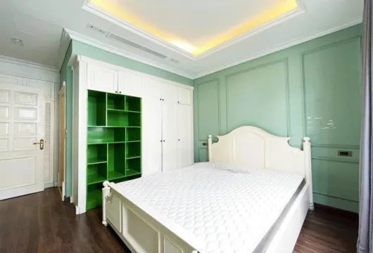 Villa for Rent in Hanoi | Vinhomes Riverside | 3 Bedroom Expat Villa $1350