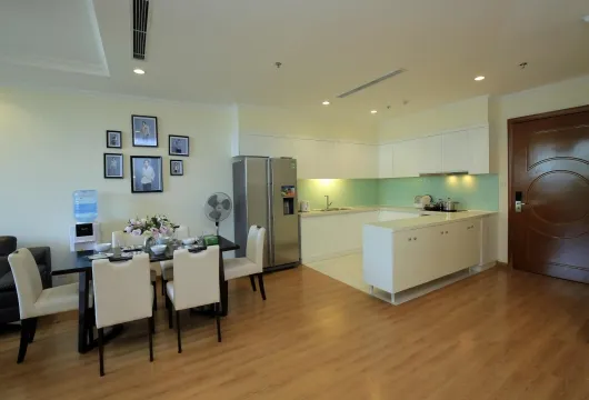 Apartment for Rent in Hanoi | Vinhomes Nguyen Chi Thanh | 3BR $1300 Net