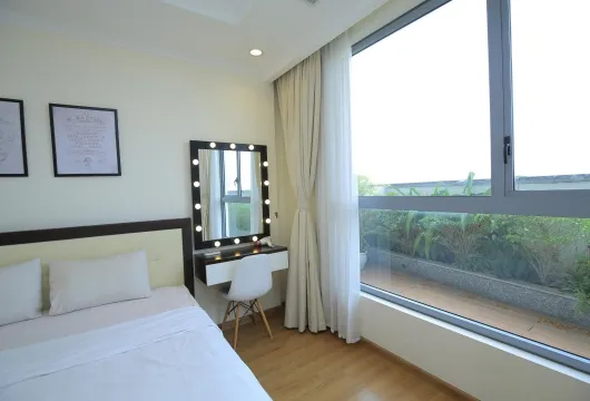 Apartment for Rent in Hanoi | Vinhomes Nguyen Chi Thanh | 3BR $1300 Net