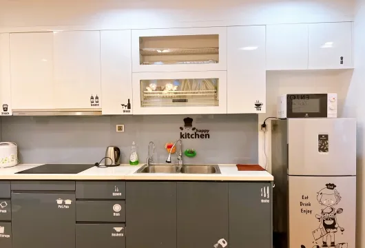 Quiet 1 Bedroom Apartment for Rent at Vinhomes Metropolis | Fully Furnished