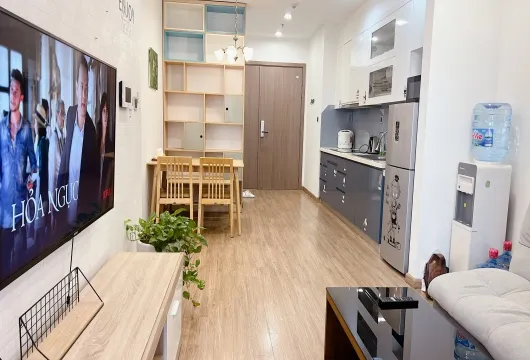 Quiet 1 Bedroom Apartment for Rent at Vinhomes Metropolis | Fully Furnished