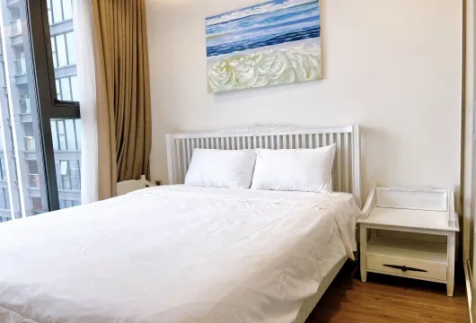 Lake View 1 Bedroom Apartment for Rent at Vinhomes Metropolis | Hanoi