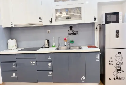 Quiet 1 Bedroom Apartment for Rent at Vinhomes Metropolis | Fully Furnished