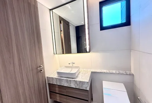 Apartment for rent in Hanoi at The Nelson – 2BR