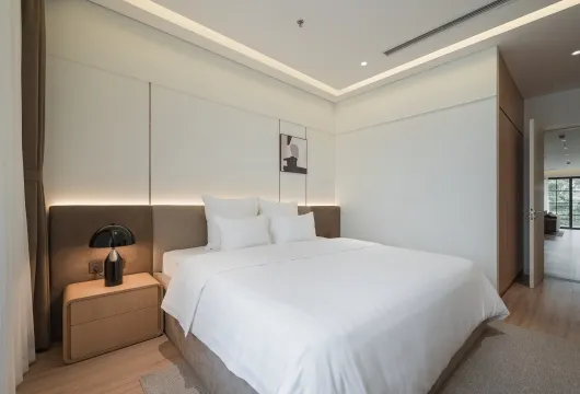 Serviced apartment for rent on Ba Trieu Street Hanoi