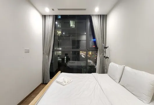 Stylish 2BR Apartment for Rent in Hanoi – Vinhomes Skylake