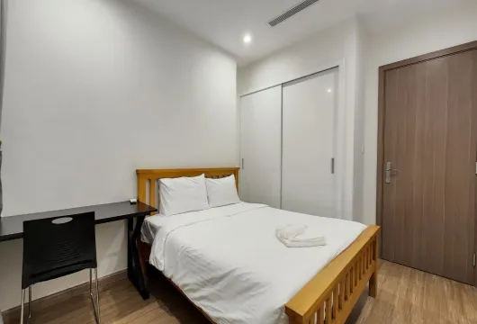 Stylish 2BR Apartment for Rent in Hanoi – Vinhomes Skylake