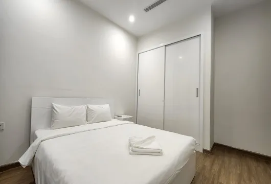 Stylish 2BR Apartment for Rent in Hanoi – Vinhomes Skylake