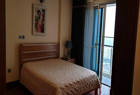 Apartment for Rent in Hanoi at Ciputra 3 Bedrooms 114m2