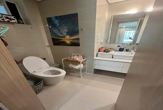 Spacious Apartment for Rent in Hanoi at Ciputra 114m2