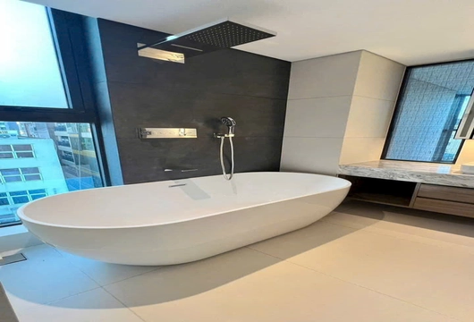 Apartment for Rent in Hanoi at The Nelson 2 Bedrooms 87m2