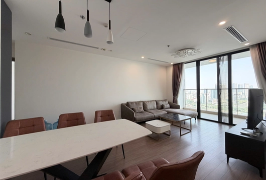 3BR Expat Apartment in Vinhomes Skylake, Hanoi