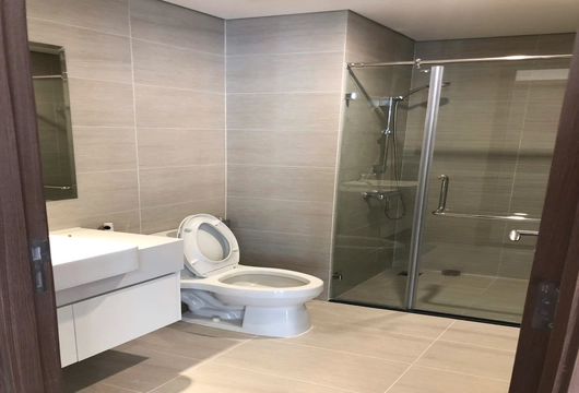 Flexible 3BR Hanoi Rental at Vinhomes Skylake