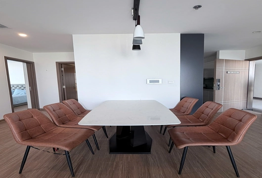 3BR Expat Apartment in Vinhomes Skylake, Hanoi