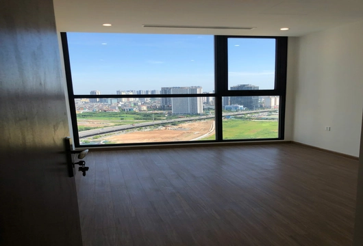 Flexible 3BR Hanoi Rental at Vinhomes Skylake