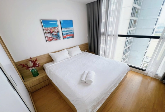 Apartment for Rent in Hanoi at Vinhomes Skylake 107m2
