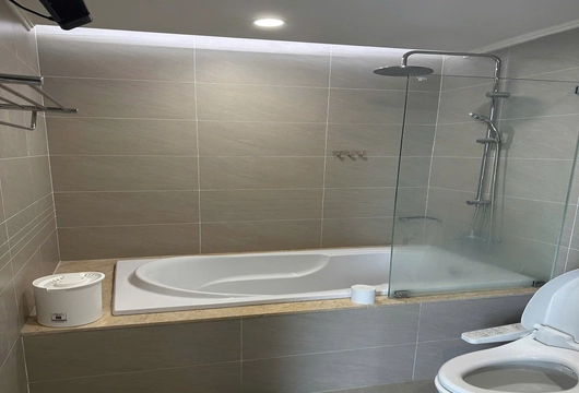 3BR Apartment for Rent in Hanoi at HDI Tower