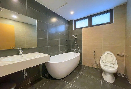 Luxury Apartment for Rent in Hanoi West Lake 4 Bedrooms